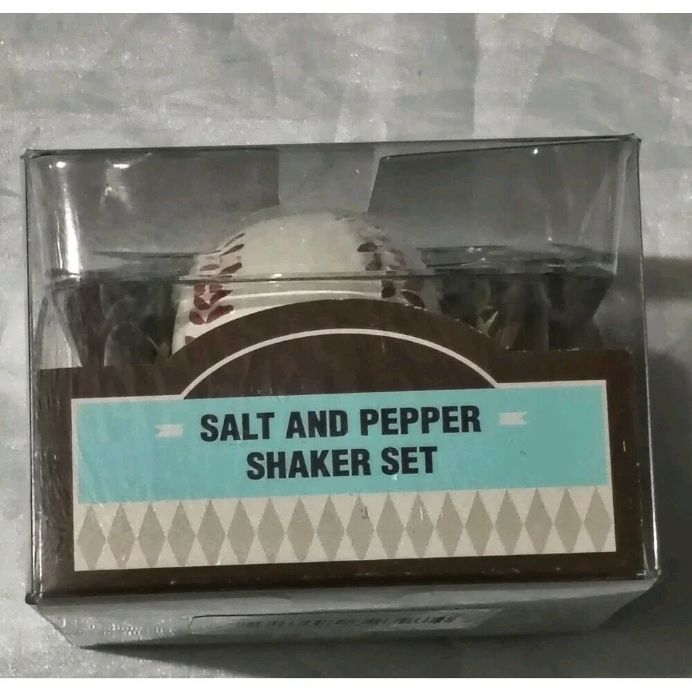 Baseball Glove & Baseball Salt Pepper Shakers Sports Decor Vintage